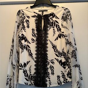 NWOT White House Black Market blouse. White & black sheer sleeves size XXS